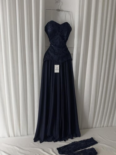 فستان نوفاء الانيقه