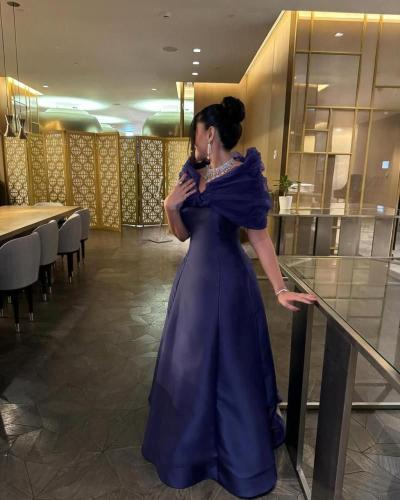 فستان كحلي ميكادو