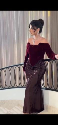 فستان عودي جوخ ترتر استرتش