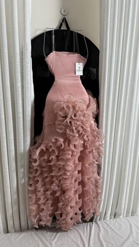 فستان ايفان