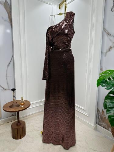 فستان جميلة