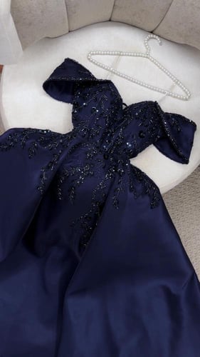 فستان تغريد