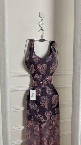 فستان الجميلة