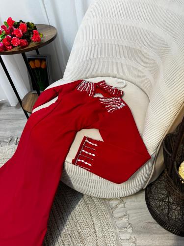 فستان طويل ناعم وسهره