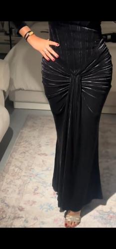 فستان اسود راقي مخمل كوري