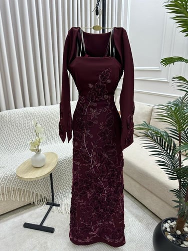 فستان باربي كلفة جاهزه