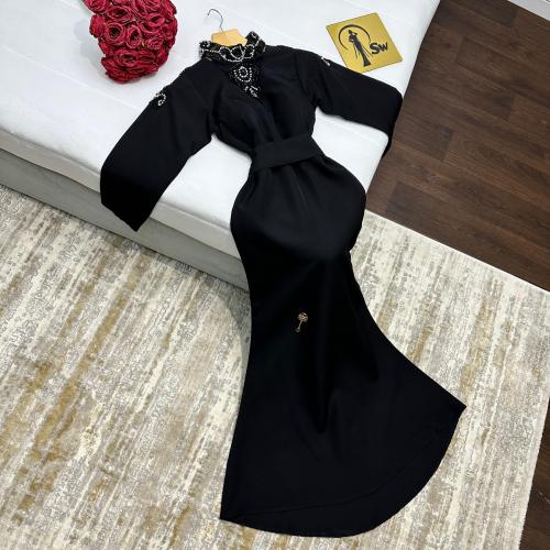 فستان اسود راقي وفخم