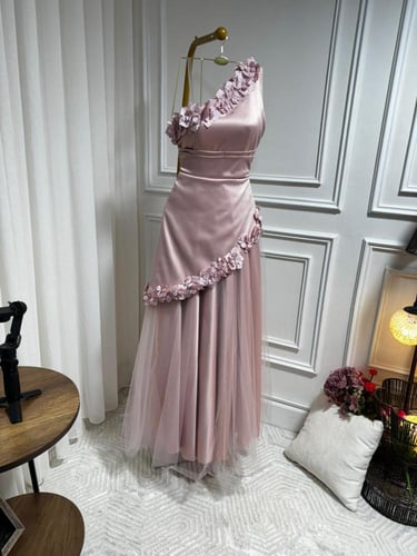 فستان لحمي تفته استريتش دبل كلوش