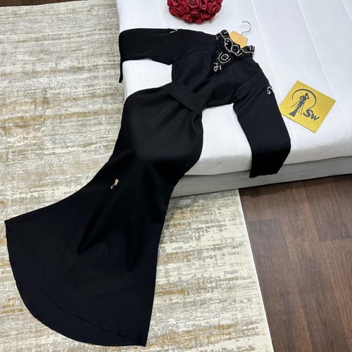 فستان اسود راقي وفخم