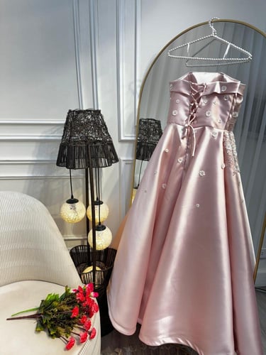 فستان سهره ورود صغيره