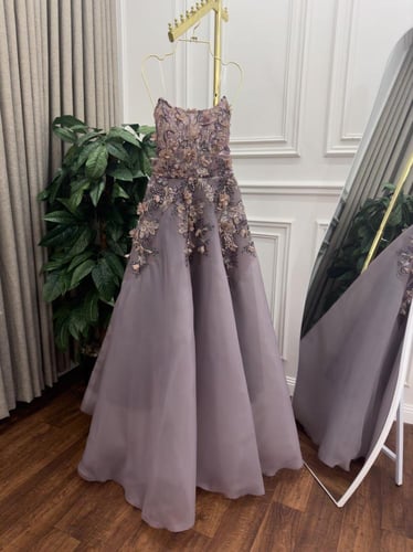 فستان مانجونا