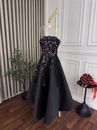 فستانك الفخم