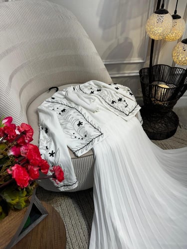 فستان جميله