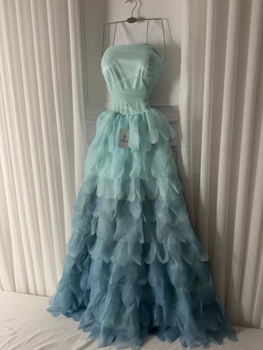 فستان الهنوف