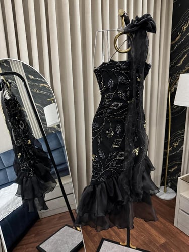 فستان سهره للسن المحيرر