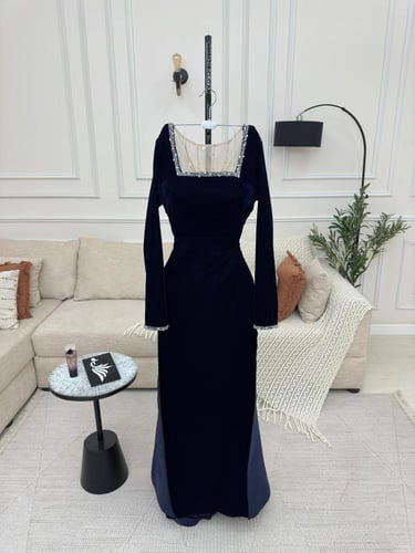 فستان مخمل جوخ تفته سيلا