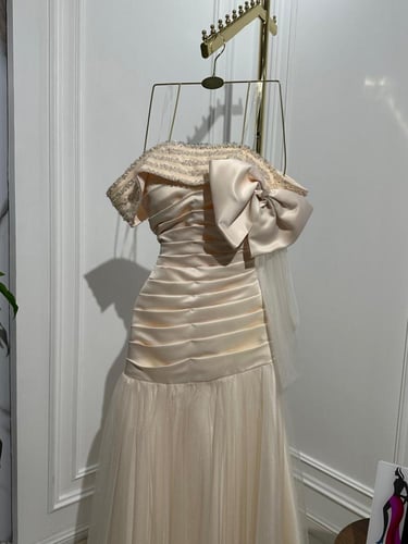 فستان سهره فيونكا