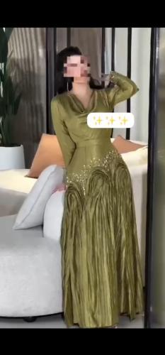 فستان راقي وانيق بالون الزيتي