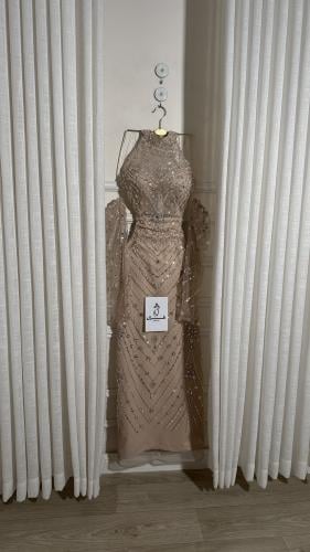 فستان تسنيم