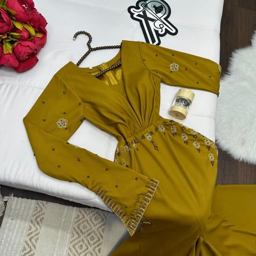 فستان عائشة