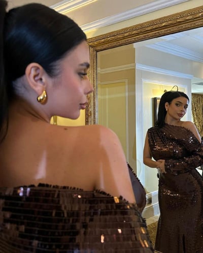 فستان جميلة