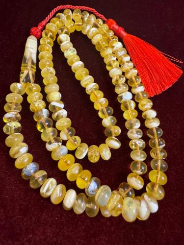 كهرمان ذروي مشخط جبس