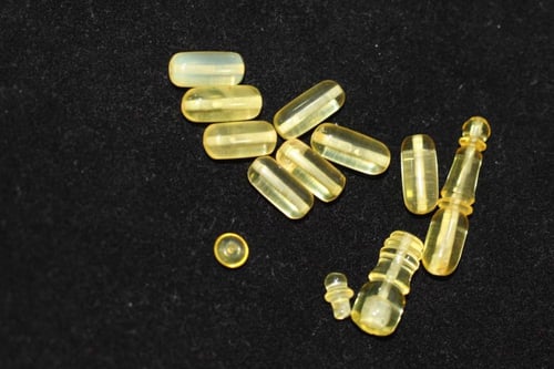 كهرمان طبيعي فرز شفاف