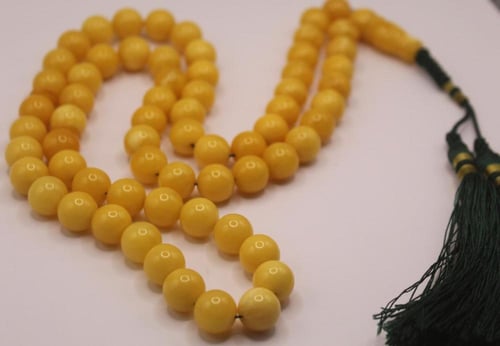 كهرمان شجري قديم غاية في الأناقة والجمال خامة قيمة...