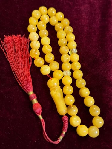 كهرمان بولندي خامة جميلة ماخذ لون ومرتاح