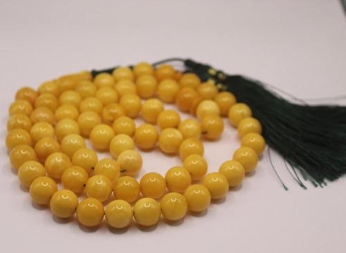 كهرمان شجري قديم غاية في الأناقة والجمال خامة قيمة...