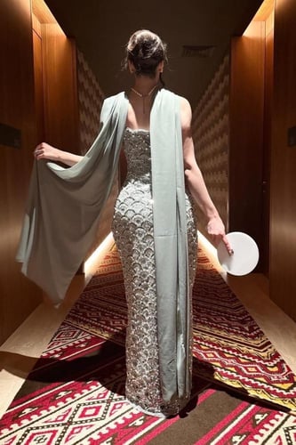 فستان شيماء تيفاني بتصميم فاخر وانيق