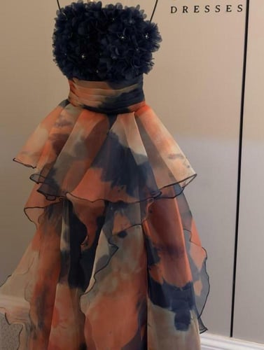 فستان تغريد