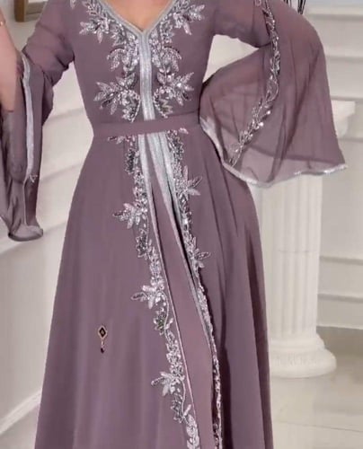 جلابيه مطرز