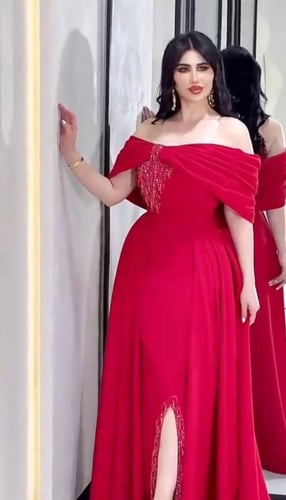 فستان أحمر كريب استرتش تطريز يدوي رااقي / Mair Fas...