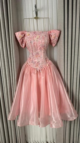 فستان لحمي ميد جازار فاخر من Miar Fashion