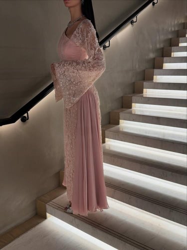 فستان سهره من قماش الشيفون مع كلفه خرز فاخر miar f...