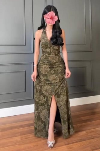 فستان سهره فخم دانتيل مورد المزين بالتطريز من Mair...