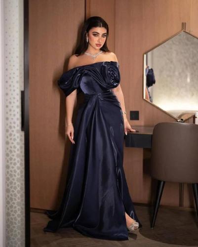 فستان كحلي ميكادوا لمعة