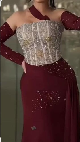 فستان كريب استرتش أحمر راااقي /Mair Fashion