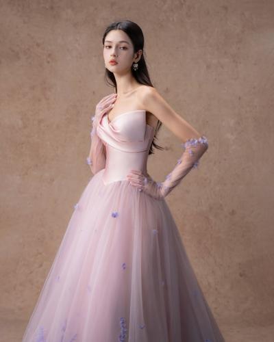 فستان سهره بتصميم راق وفخم من Miar Fashion