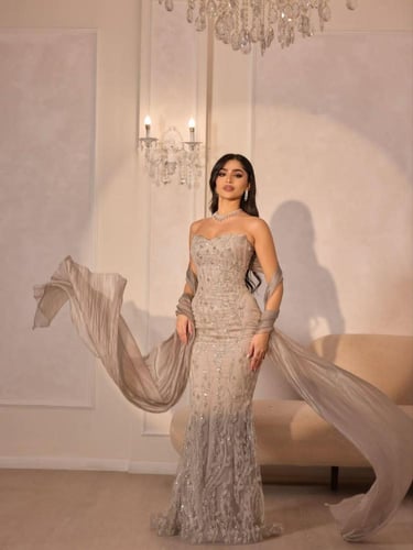 فستان هديل بتصميم فاخر وانيق