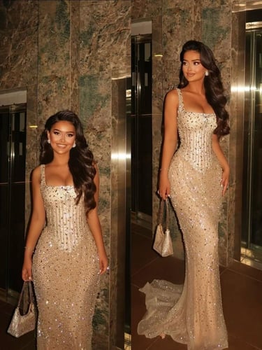 فستان سهرة بتصميم فخم وأنيق