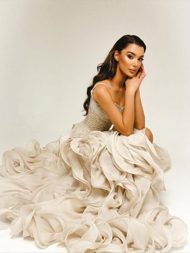 فستان سهره باربي تطريز يدوي جميل وجذاب من miar fas...