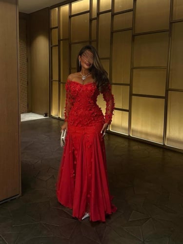 فستان سهره أحمر كلفه ورد بطانه باربي فخمه من Mair...
