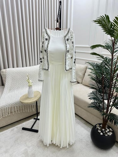 طقم تنوره راقي مطرز /Mair Fashion