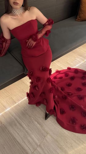 فستان سهرة باربي ورد قصه ليزر ملكي من miar fashion