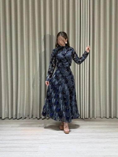 فستان سهره طقم مزين بخرز ملكي من miar fashion