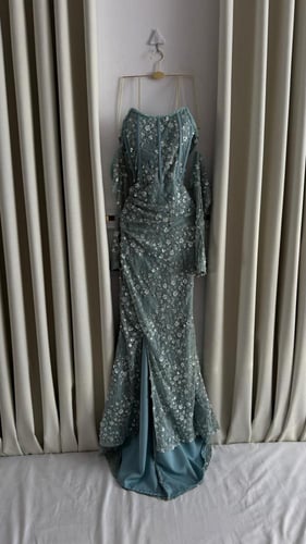 فستان سماوي رااقي مطرز بخرز دانتيل فاااخر ️ من Mai...