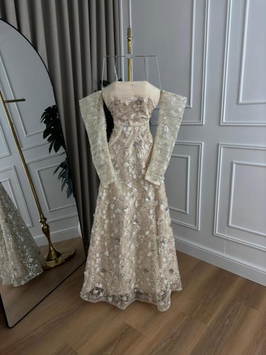 فستان سهره تفته كلفه مطرز راااقي من Miar fashion