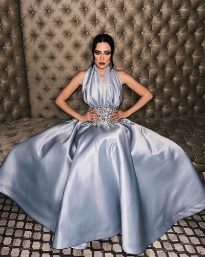 فستان سماوي ميكادو راقي مرصع كريستال